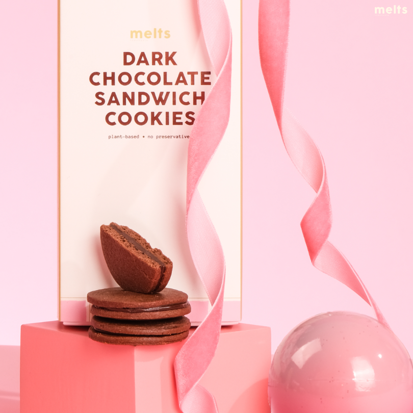 Melts Dark Chocolate Sandwich Cookies